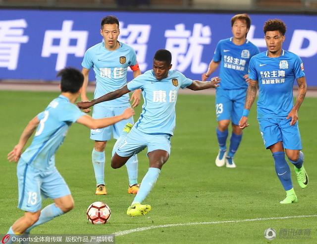 全场比赛结束，勒沃库森2-0赫根，各项赛事取得14连胜！